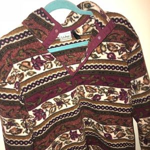 Pattern Fuzzy Pullover